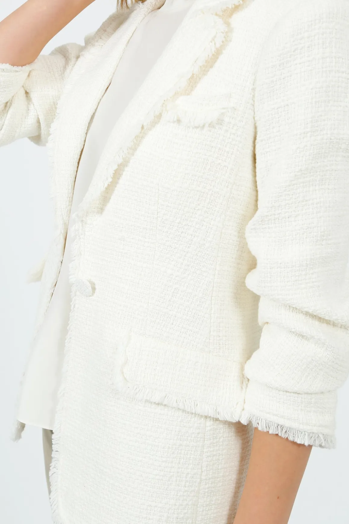 5A7 Boucle Khloe Blazer in Gardenia