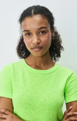 AV Sonoma 28 SS Tee in Apple Fluro