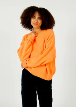 AV Vitow Knit in Carrot Fluro