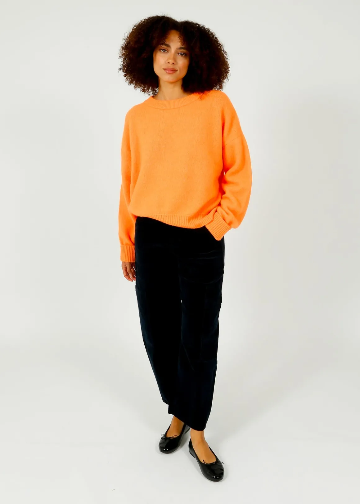 AV Vitow Knit in Carrot Fluro