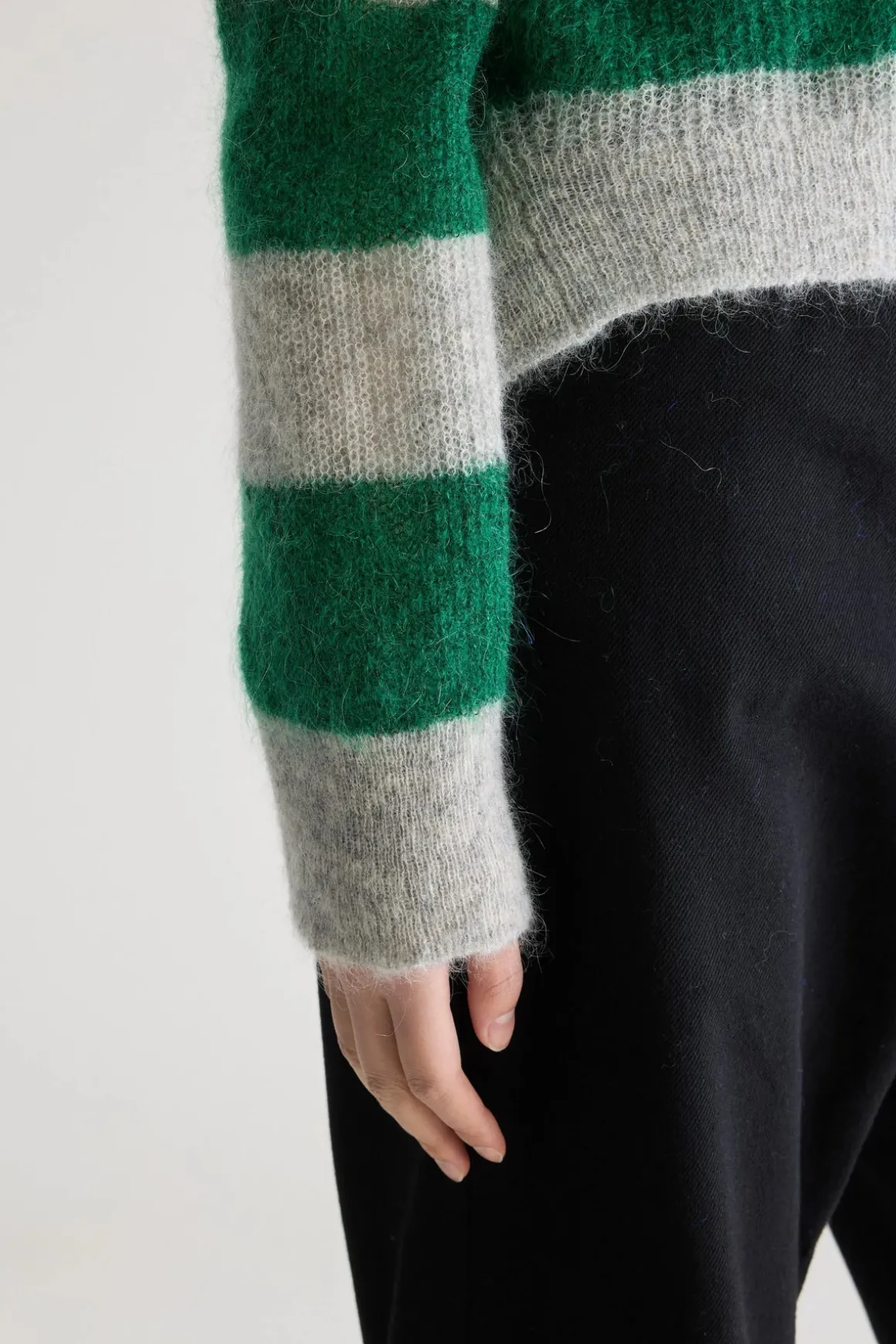 BR Arvy Knit in Green, Grey Stripe