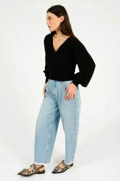 C-RUSH Kim Cross Over V in Black