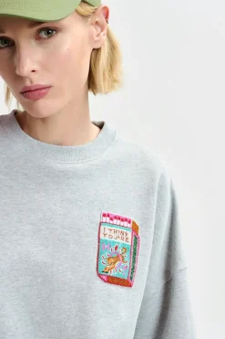 EA Hallumettes Embroidered Sweat in Nimbus Cloud