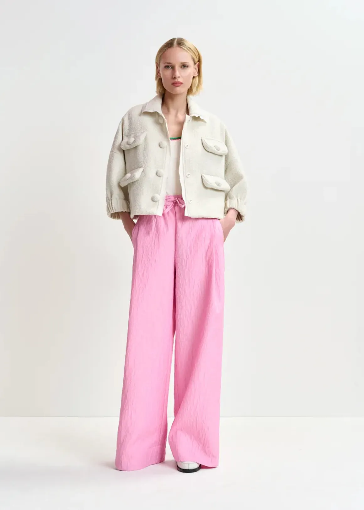 EA Hecks Cropped Jacket in Sour Cream