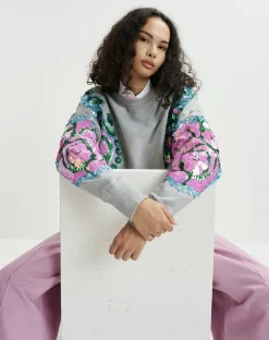 EA Hecrazy Embroidered Sweatshirt in Nimbus Cloud