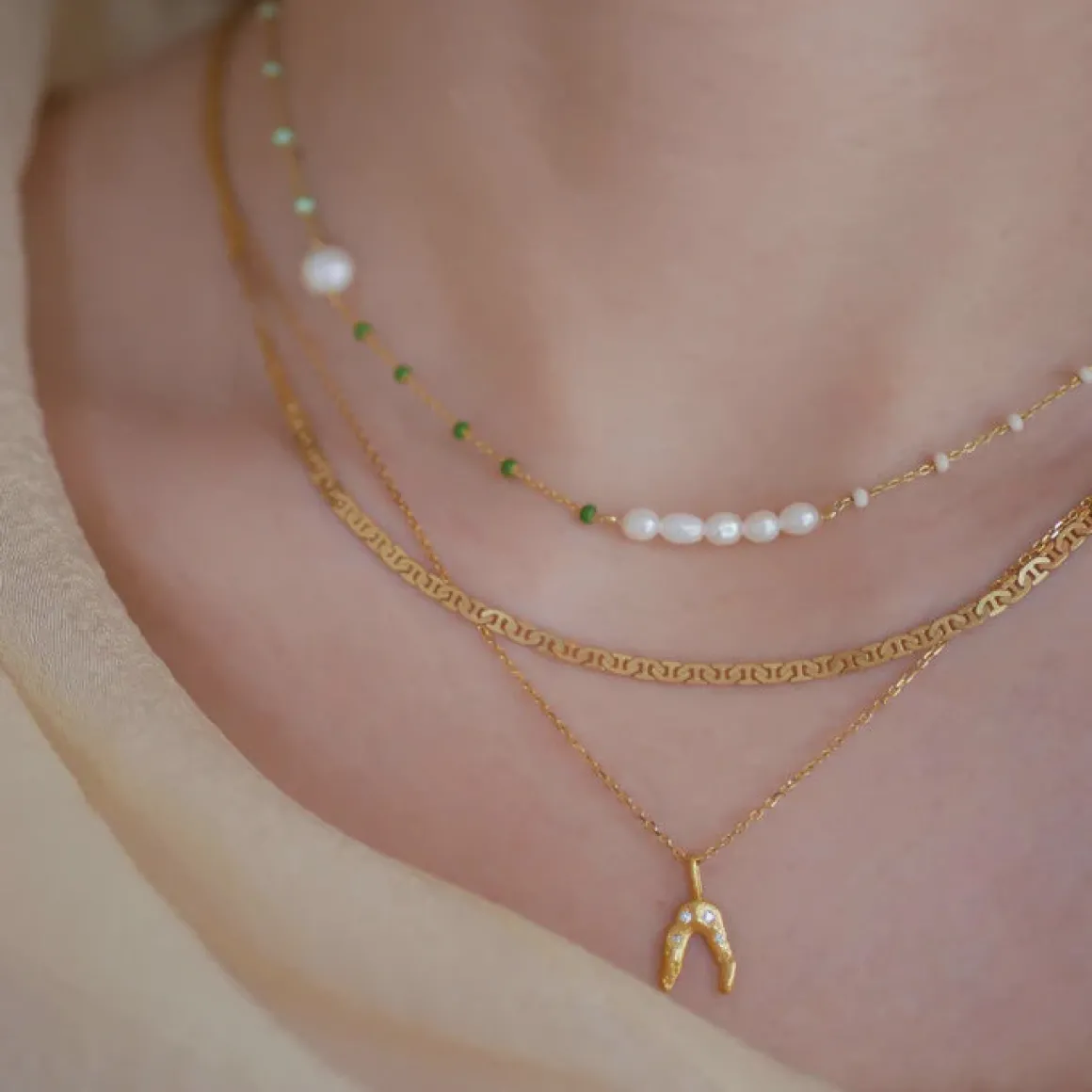 ENAMEL Lola Glory Necklace in Confident, Pearl