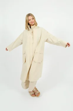 EP CT3001 Oversized Mac in Beige