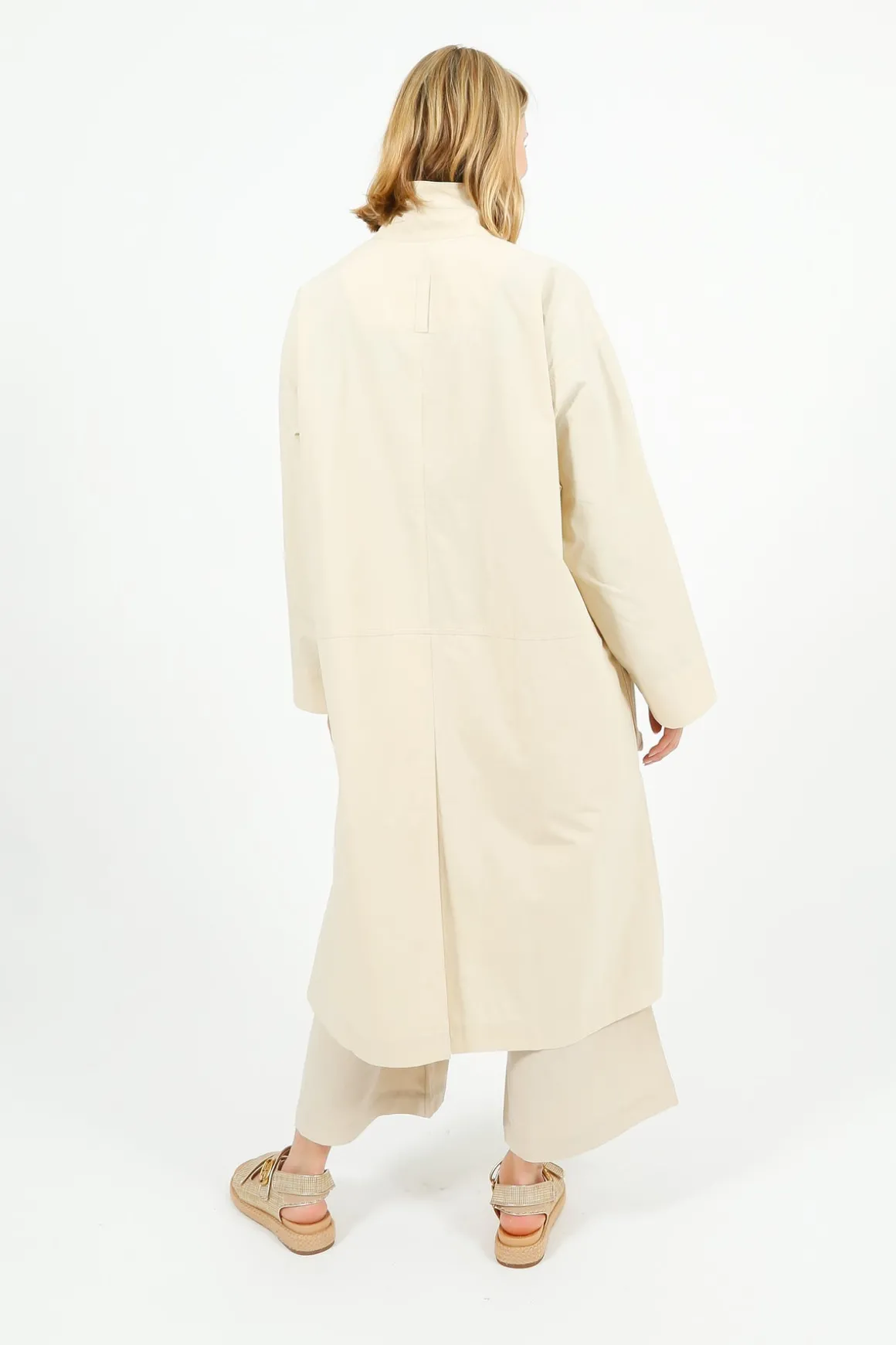 EP CT3001 Oversized Mac in Beige