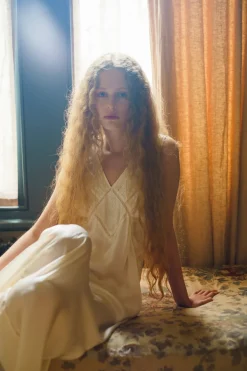 FAUNE Primrose Dress in Oyster