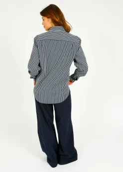 PARK Classic Fit Shirt in Navy, White Stripe
