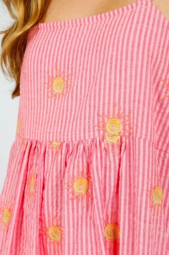 PP Robin Dress in Wavy Sun Emb Pink