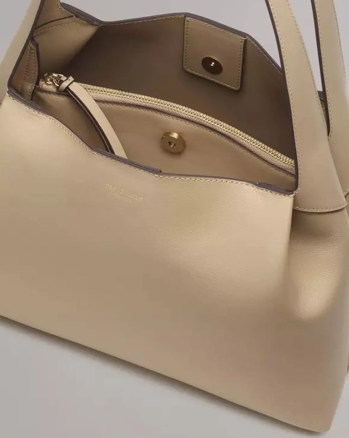 Ru0026B Slade Tote in Cream
