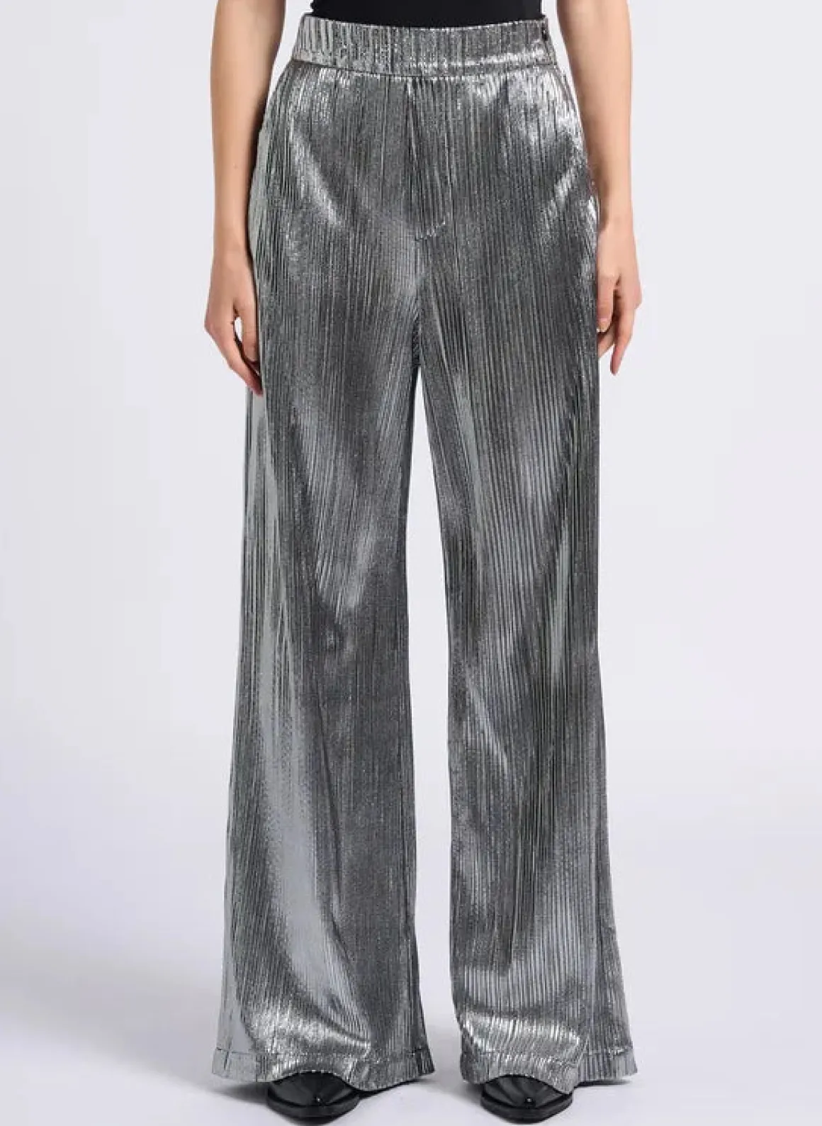 SUNCOO Jill Plisse Trousers in Argent